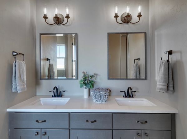 Cost of Washroom Remodeling in Englewood